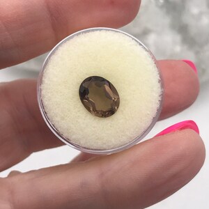 Piedra preciosa de topacio ahumado de 2,20 quilates