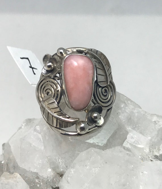 Bague Ronde Rose Avec Opale De Feu Et Pierres Transparentes - Taille 7.5 - NEUVE Avec étiquette