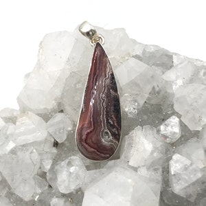 Laguna  Lace Agate Pendant