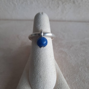 Lapis, sterling silver ring with sliding blue lapis lazuli spinner charm, size 7 1/2