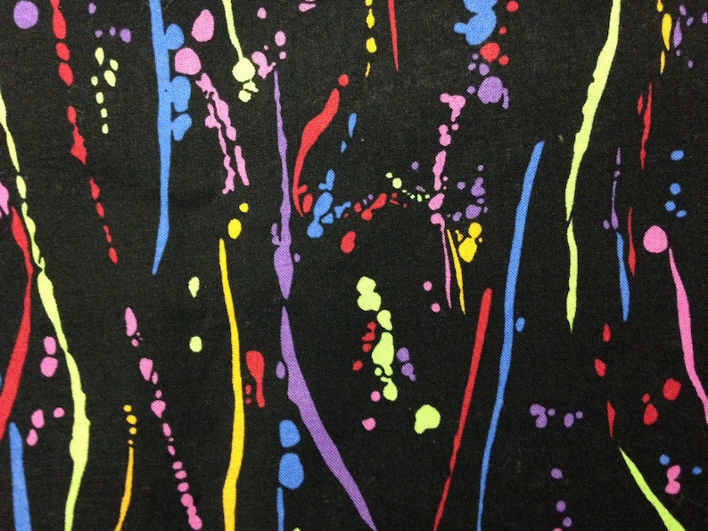 Rainbow Brights Fabric Traditions Splatters of Colors on Black Background 100/% Cotton