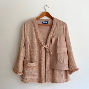 Blazer texturé rosé rose à manches longues et poches / rayonne en soie Kimono minimaliste ajusté à la mode Haori Hanten Noragi avec cuir