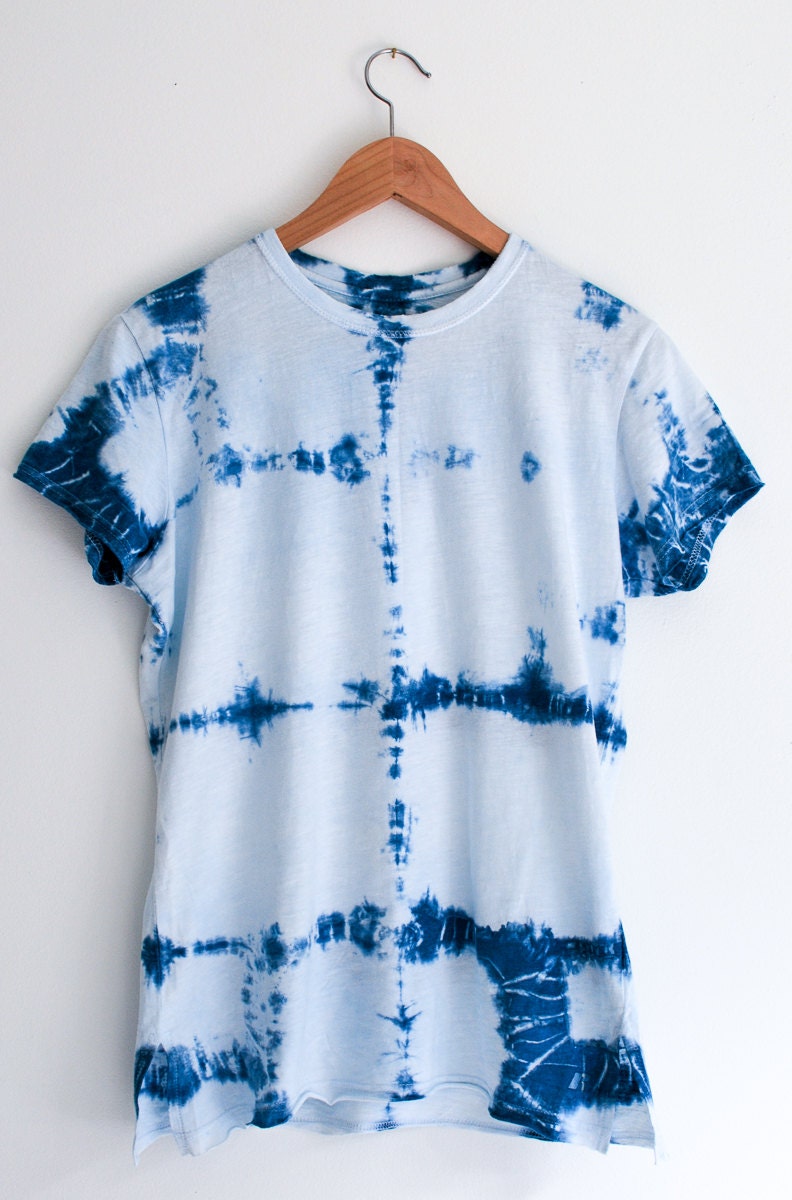 Indigo shibori t-shirt boys size L / Tie Dye Tshirt / Tie | Etsy
