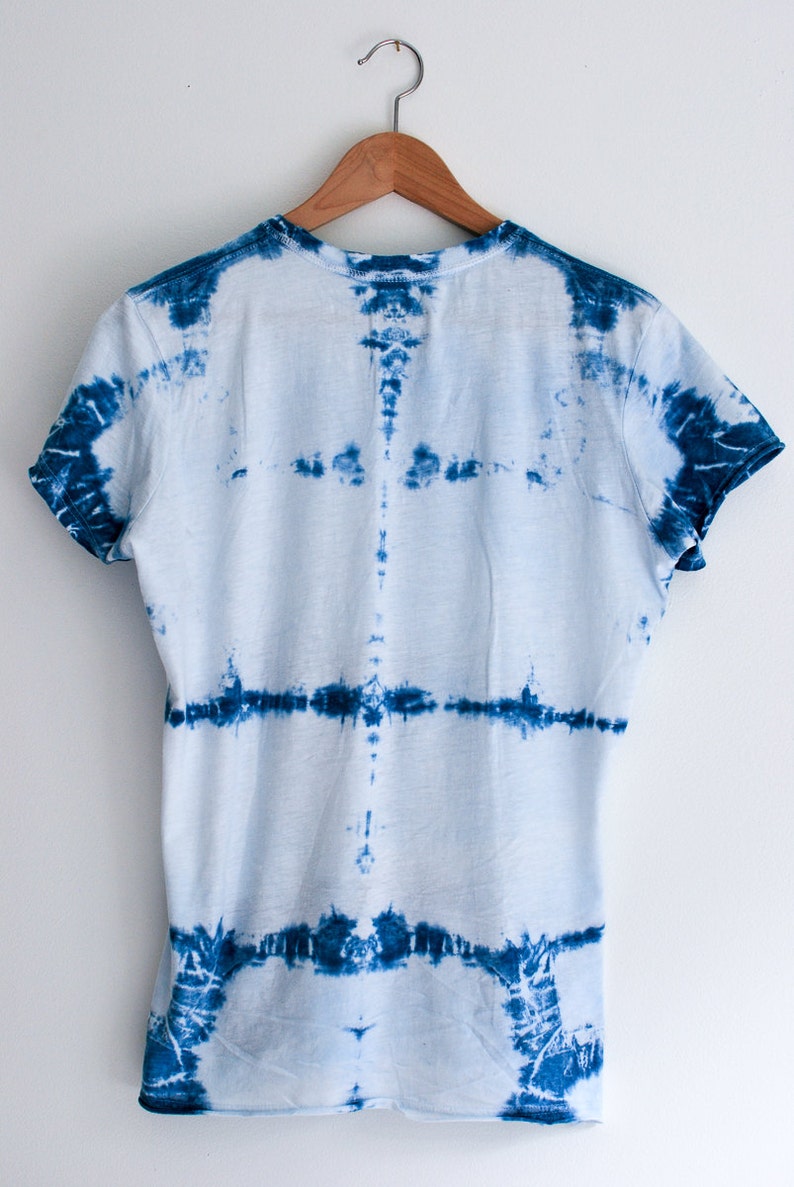 Indigo shibori t-shirt boys size L / Tie Dye Tshirt / Tie | Etsy
