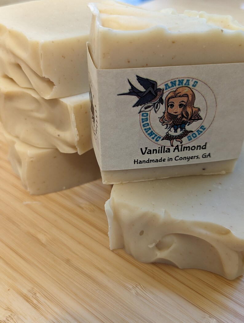 Vanilla Almond Soap, Handmade All Natural Small Batch Cold Process Soap with Shea Butter zdjęcie 1