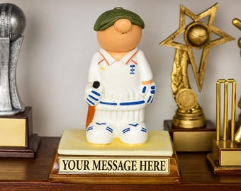 Personalised Cricket Gift – Custom Birthday Retirement Dad Son Grandad Husband present. Batsman Thank You Award Umpire