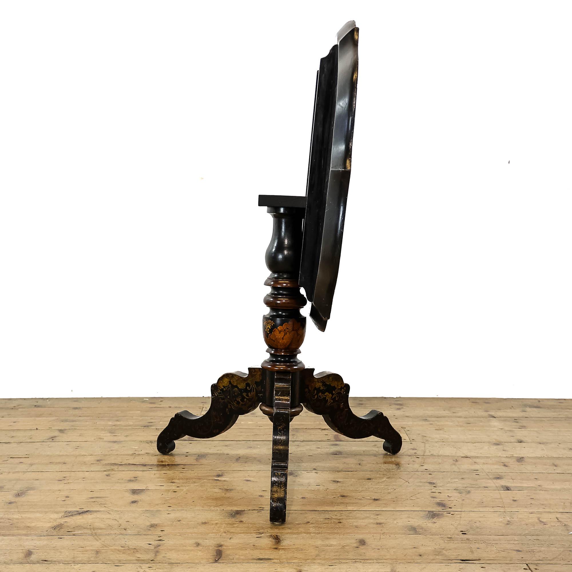 * antique pedestal ୨୧ * 19世紀 アンティークの 台座 19th Century French Antique Pedestal Dining Table – Le Chateau