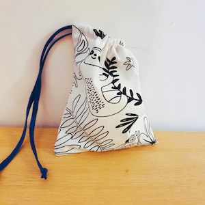 Coloring birthday bag