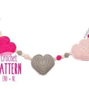 Crochet pattern stroller chain with hearts Crochet pattern stroller toy with hearts image 1