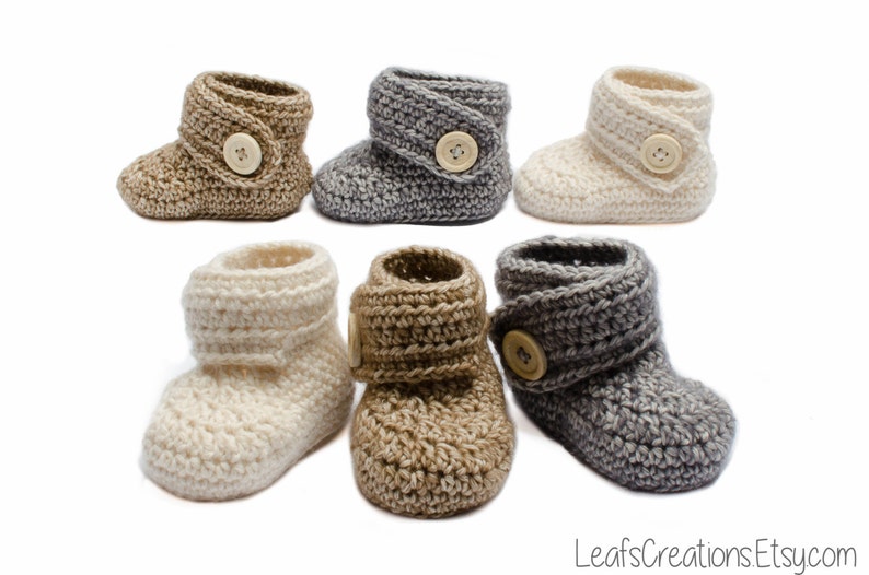 Baby booties Crochet pattern Baby boots Baby shoes 4 sizes included Instant PDF download image 2