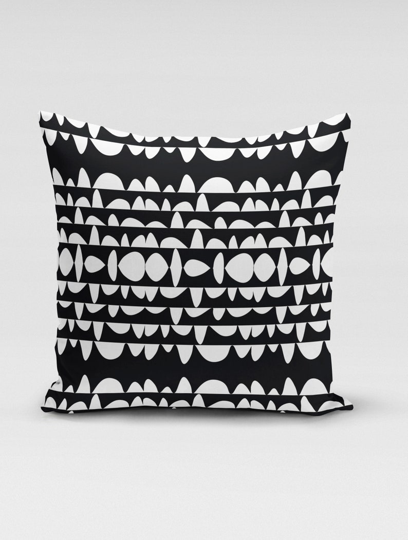 Black and White Geometric Pillow Cover image 1