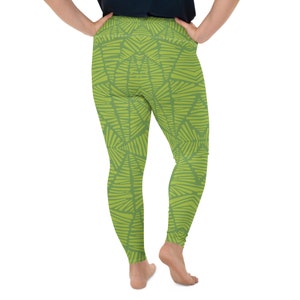 Green Zebra Geometric Print Plus-Sized High Waist Leggings image 3