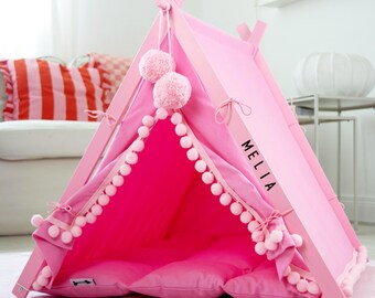 Hot Pink Dog Teepee Bed for Barbiecore Lovers