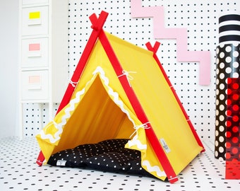Yellow and Polka Dot Dog Teepee Bed – Memphis Style Pet Tent with Ricrac