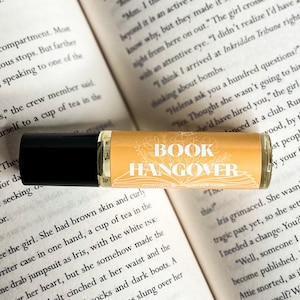 Book Hangover Perfume Oil - Fruity Vegan Scent for Book Lovers