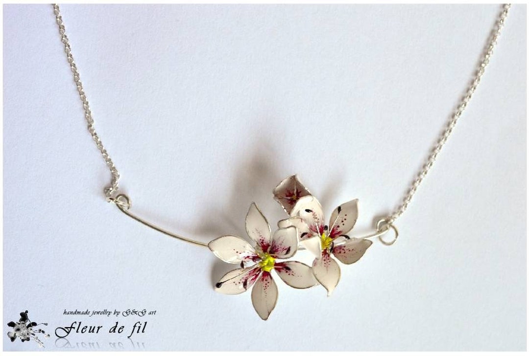 ネックレス・ペンダント Monday Edition / [MJxME] Lilium Bloom Necklace MONDAY EDITION》 [MJxME] Lilium Bloom Necklace