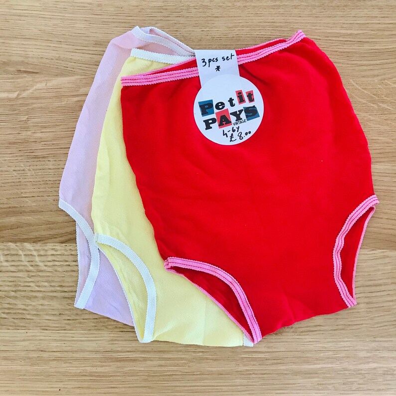 Vintage 70/'s Set of 3 Girls Briefs Underwear British Made 4-6Y