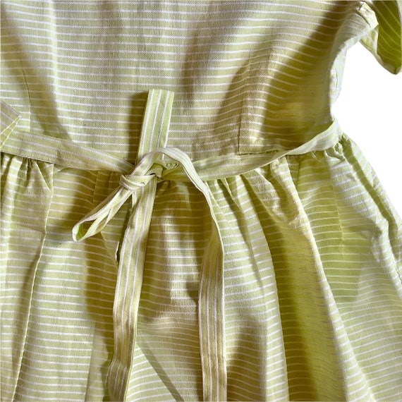 French Vintage 1960's Lime Green Thinstripes Dres… - image 4