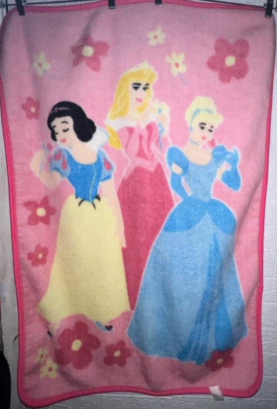 Vintage Baby Blanket Disney Snow White Aurora Cinderella Dark eye outlines  Pink ECU Flowers Princess