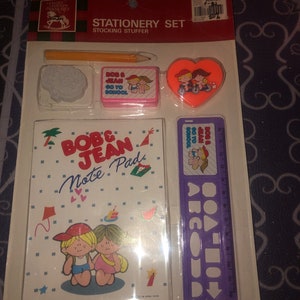 Vintage Bob & Jean Stationary Set Venture stores  Hong Kong Note Pad Eraser Pencil Sharpener Clip Ruler NIP