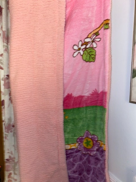 USA ヴィンテージ　カラフル　ベビーブランケット　動物ファブリック　未使用 Vintage the World of Baby Mink Giraffe Blanket Pink Purple