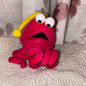 Vintage Sesame Street Martian Plush Yip Yep Wa Alien Little 4"-7" with stretched legs VGC