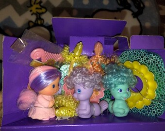 Vintage Lady Lovely Locks Lilytops & Hide N Peeks Enchanted Island