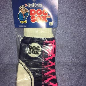 Vintage Doc Sox Socks Tennis size M womens 7-9 Mens 5-7 shoe size Blue Hot pink Laces 1988 NIP Foot Feet slipper