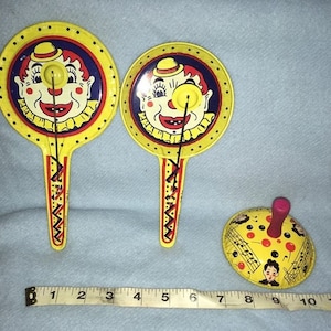 Vintage Noisemakers Clackers Kirchoff Clowns Pans Clickers Lot of 7 Party Sounds Metal Lot big clicks
