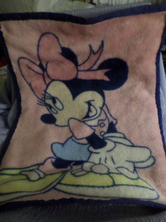 Vintage minnie mouse blanket sales