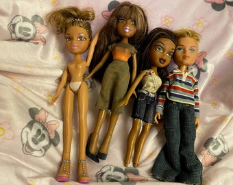 Vintage Bratz Dolls Lot Doll clothes Shoes Big Boys Girls