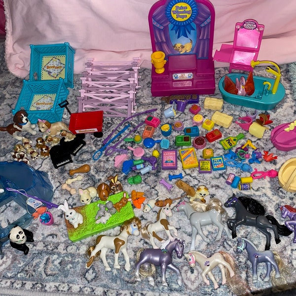 vintage Littlest Pet Shop Lot Kenner Bunnies Horse Ponies Beethoven Puppies Cat Polar Bear Accessories GC ECU