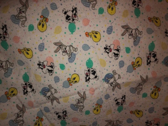 Baby looney tunes receiving blanket hotsell