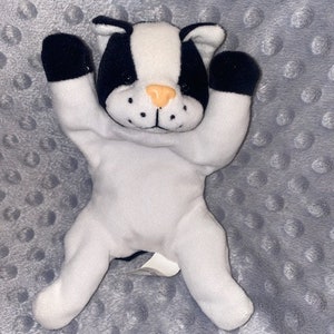 Vintage PJ Toys Cat Plush Bean Bag Baby Kitten Black White 7&quot; ECU