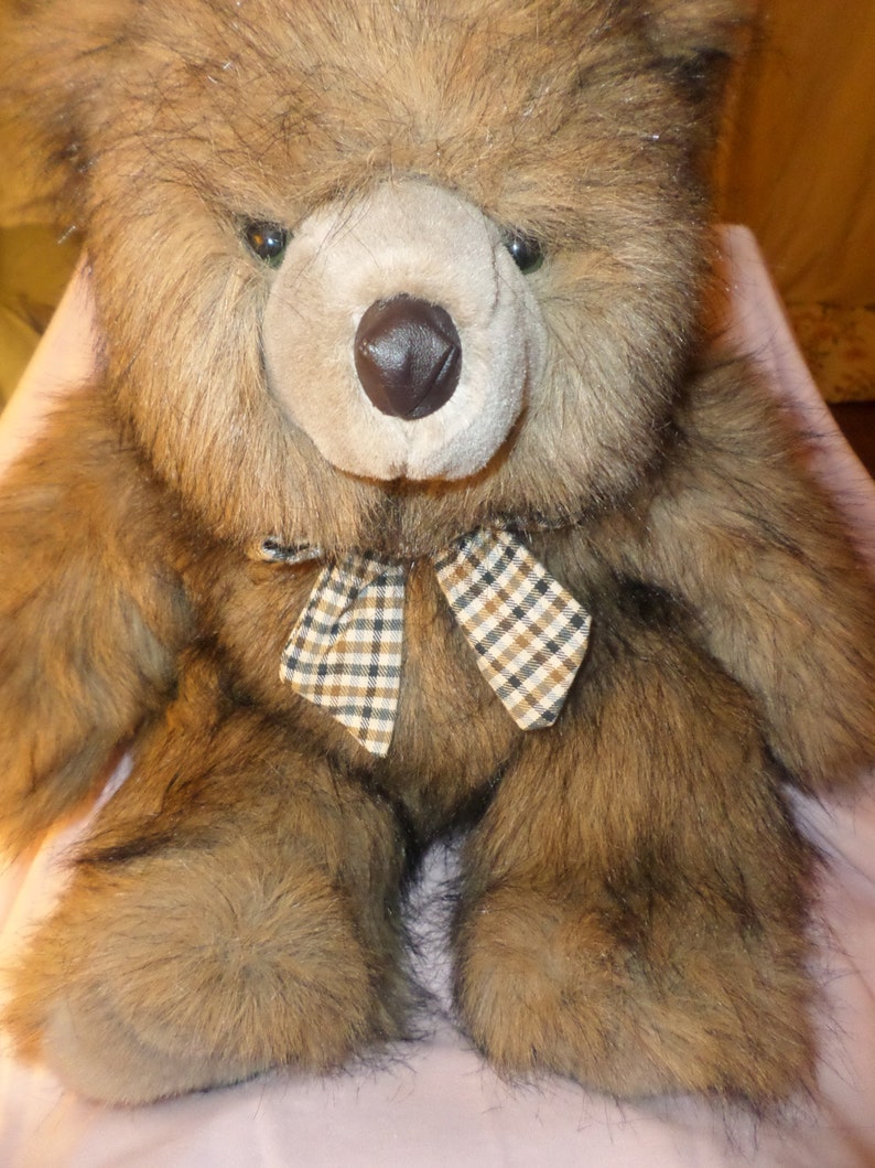 chrisha playful plush bear