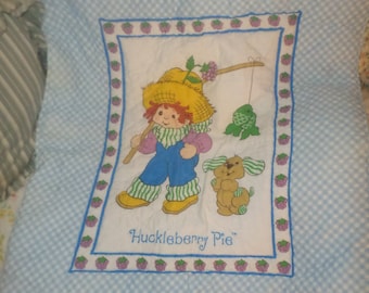 Strawberry Shortcake Blanket Quilt of Huckleberry Pie Boy or Girl Blue white gingham baby lovey crib bed vintage child kid