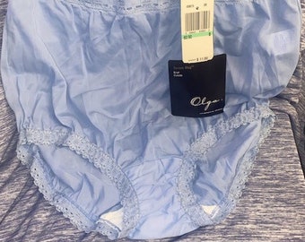 Vintage Olga Womens Panties, Secret Hug Fashion Scoop 873, Nylon Size 6  Medium, White NWOT Underwear, Lace Full Coverage Lingerie 