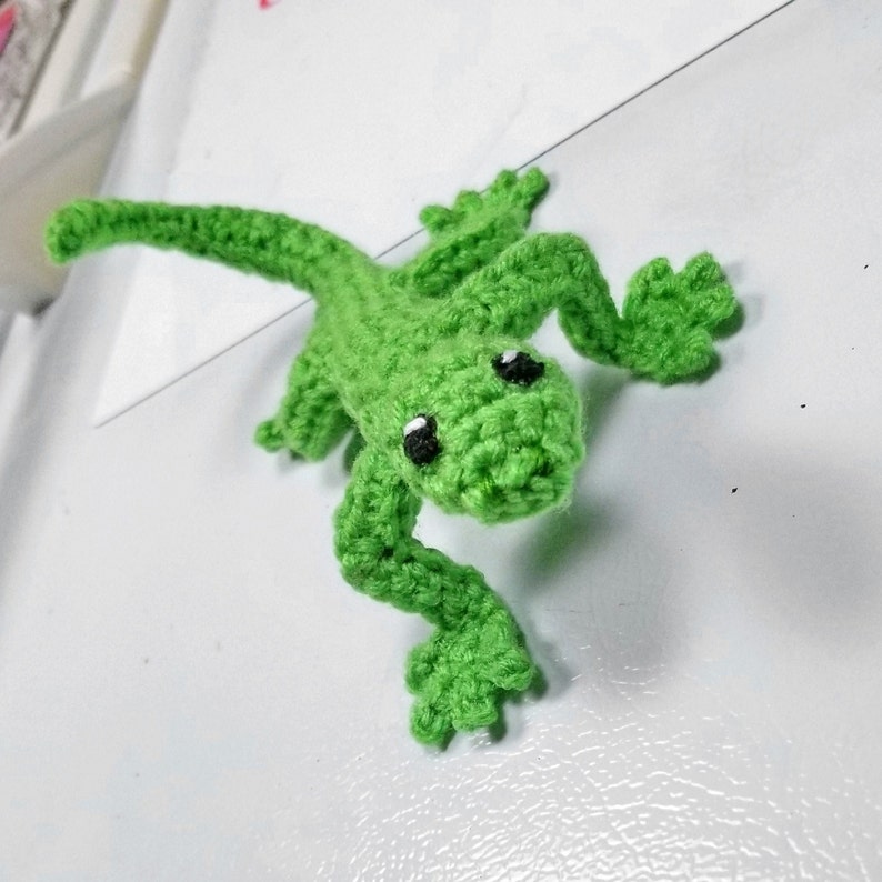 Crochet Lizard Magnet Pattern Digital Download PDF Crochet Pattern DIY Magnetic Lizard Step by Step Tutorial Bendable & Posable image 3