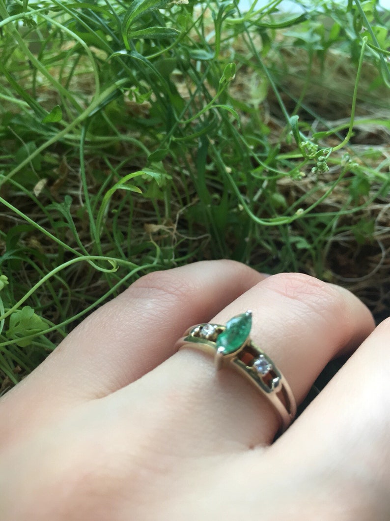 Emerald ring in silver Knack * 925 silver ring with emerald and 2 zirconia *
