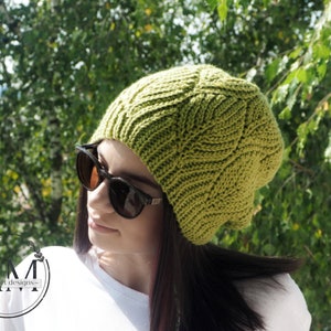 CROCHET PATTERN- LEAFY knit-look slouchy cropped beanie,hat,leaves,textured,ribbed,adult,teens,woman,fall,winter,tutorial