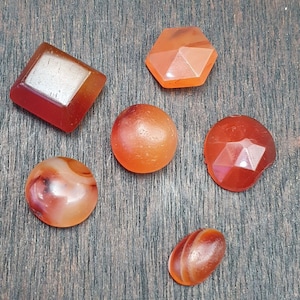 Lot 6 antique carnelian old himalayan indo tibetan african agate cabochons