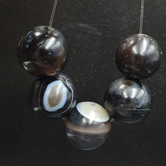 Lot 5 antique ancient indo himalaya agate stone bead suleimani agate 18-20mm