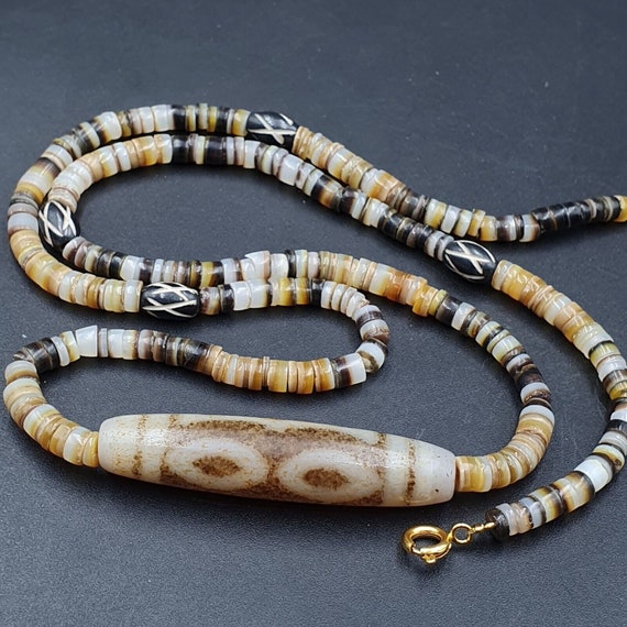 Vintage antique agate bead tibet himalayan dzi pendant necklace