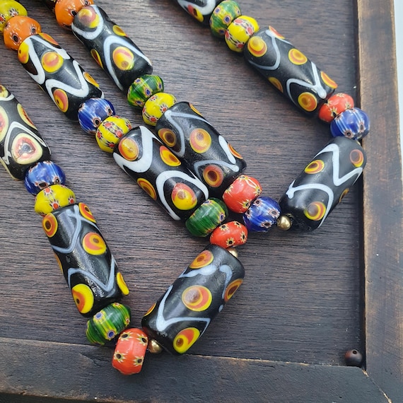 Vintage colorfull venetian style eye glass beads beaded necklace gift