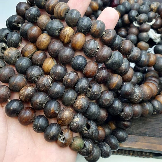 Vintage tibetan yak bone (buffalo) carving beads beaded strand, necklace