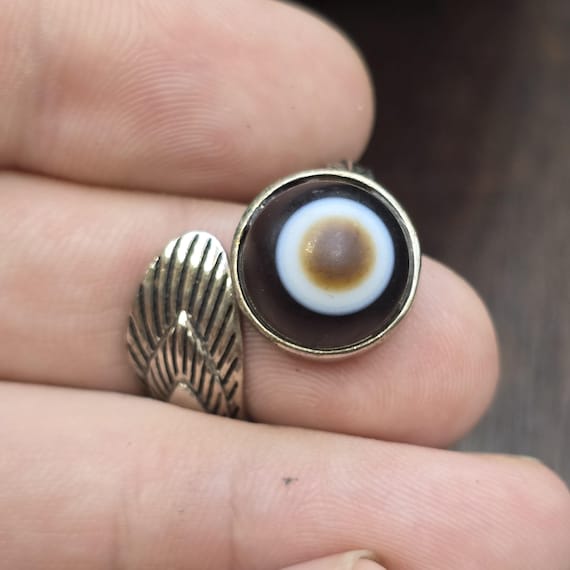 Vintage Natural Goat Eye Agate Ring Sulemani Agate Ring in Brass, Protective Adjustable Feather Bypass Ring, Unique Boho Statement Gift
