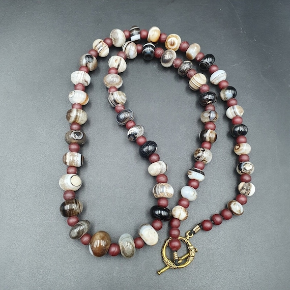 Suleimani agate beads vintage himalayan indo tibetan eye beads necklace
