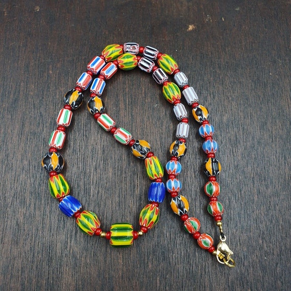 Ych-14 venetian inspired chevron and 4.5mm red white heart  beads necklace