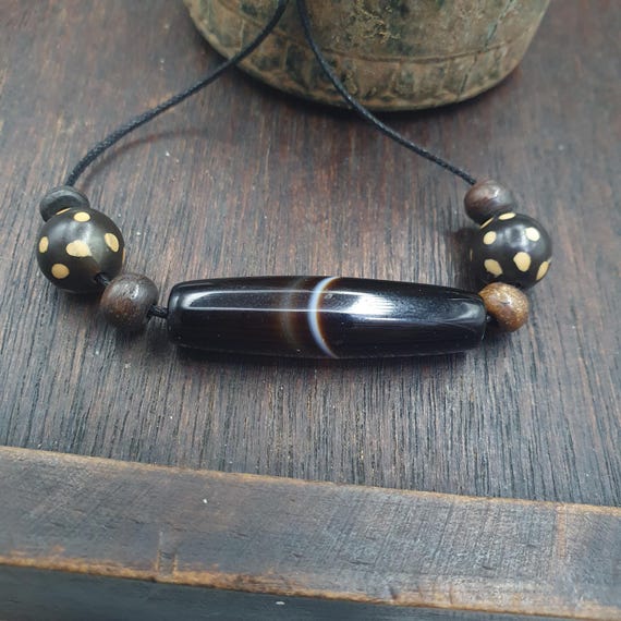 Antique Black banded Agate Bead 36.9mm Yemeni Chung Agate Amulet