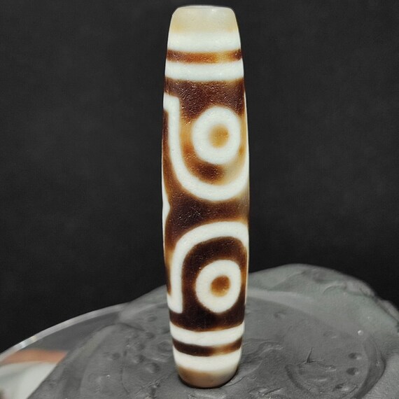 Old indo tibetan agate 3 eyes in eyes & lines agate stone dzi bead amulet